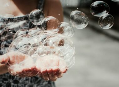 10 ideas to cultivate brand transparency